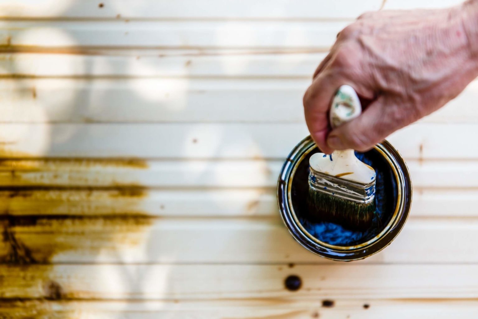 Follow these 5 Expert Tips to Paint a Ceiling | Colour ...